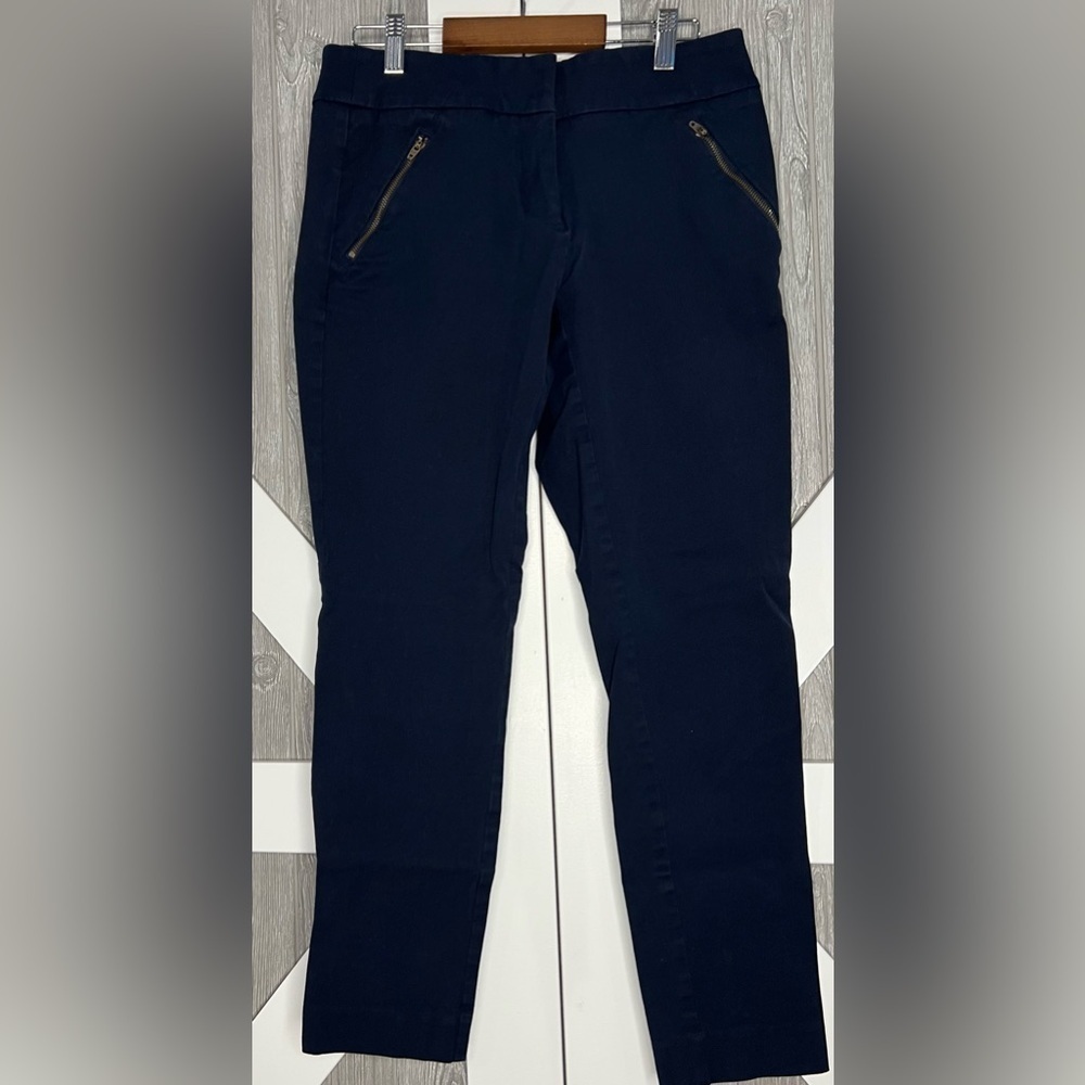 D22.08 Loft Outlet Women's Zip Pocket Modern Skinny Ankle Navy Pants 4 - Picture 2 of 8